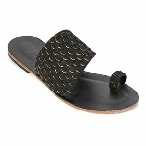 Antika Black Wilshire Leather Sandal Women 5-5.5 M